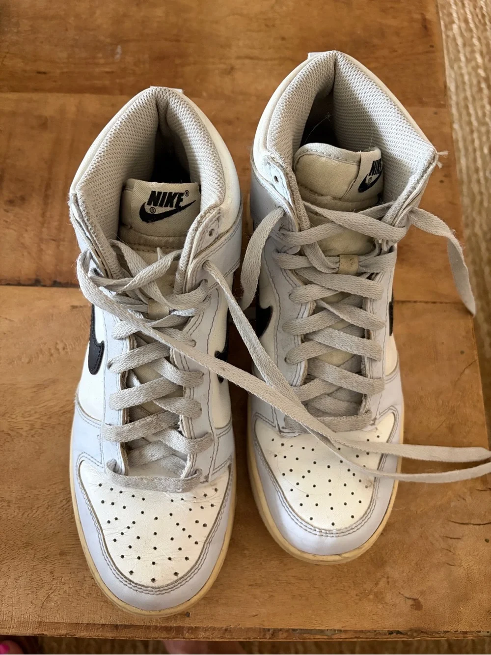 Nike Dunk High GS 6Y High Top Leather Colorblock White/Gray/Black DB2179-110